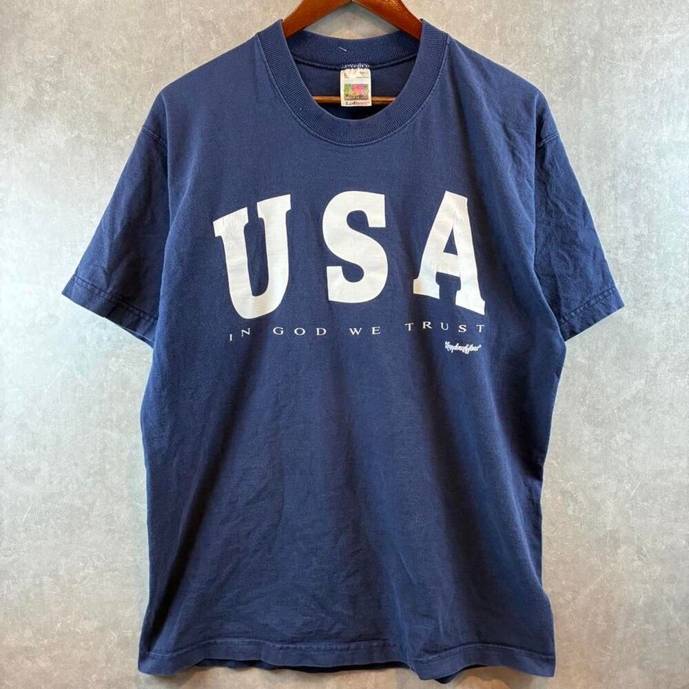 Fruit-of-the-loom Men's Navy and Blue T-shirt